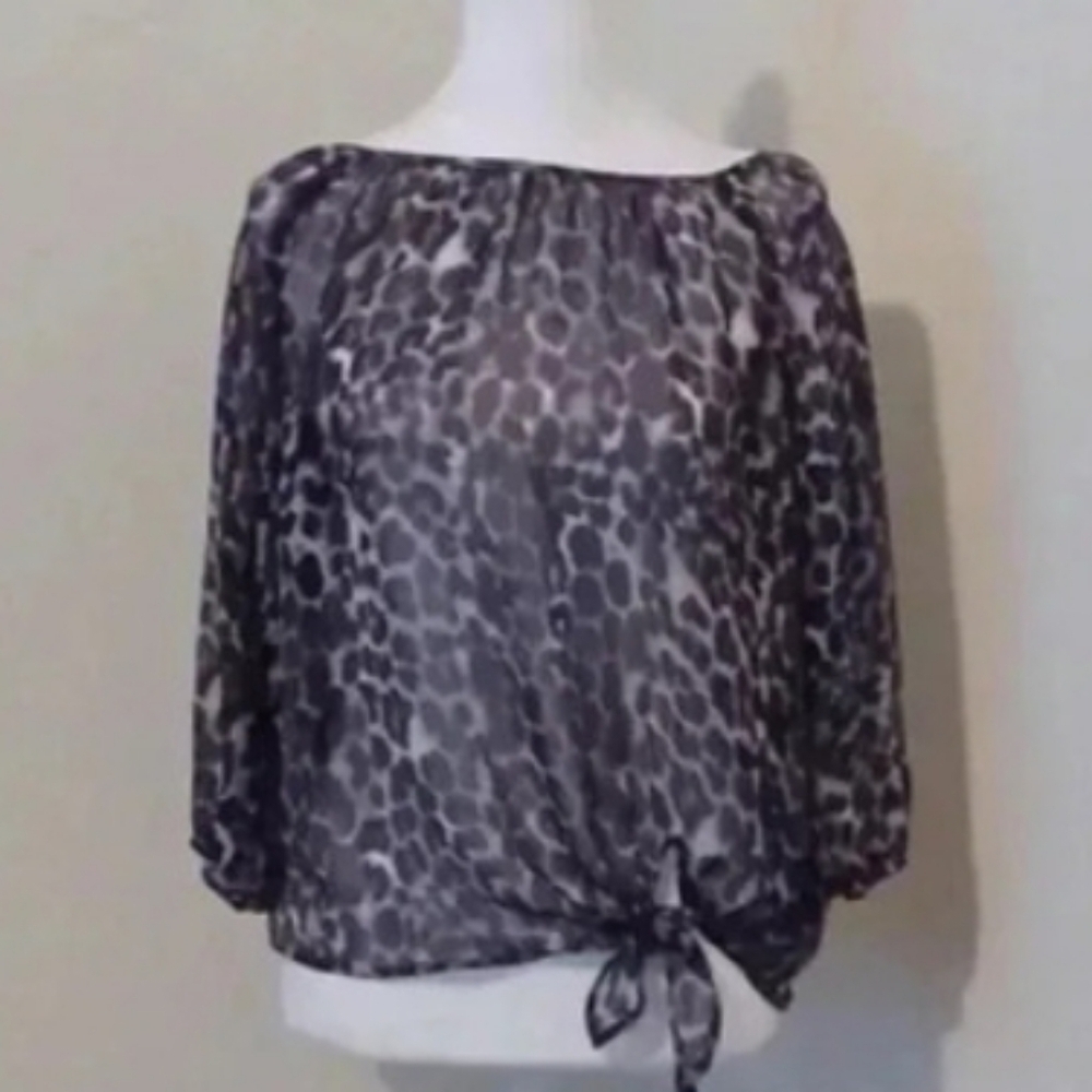 -- Express Animal print top Women's Size XSmall